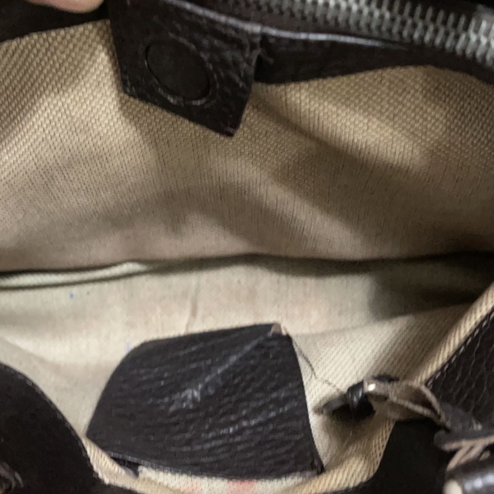Dooney & Bourke Chocolate handbag. In great condition, no rips or stains.